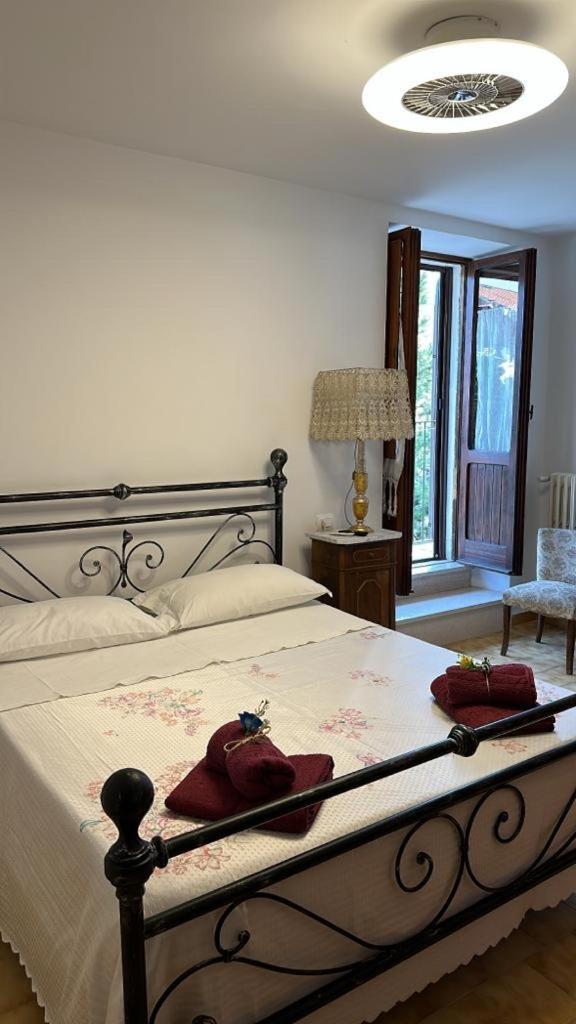 B&B Lorenzo Il Magnifico Селано Экстерьер фото