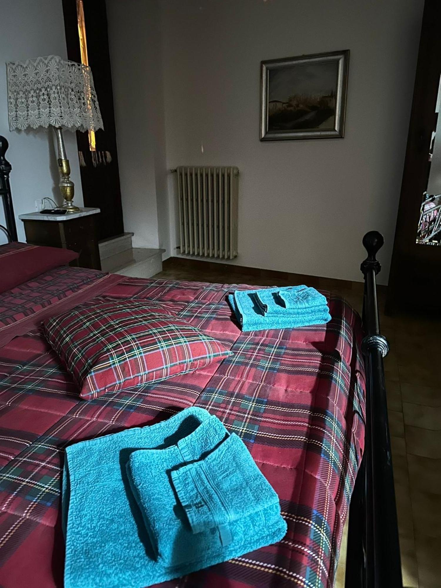 B&B Lorenzo Il Magnifico Селано Экстерьер фото